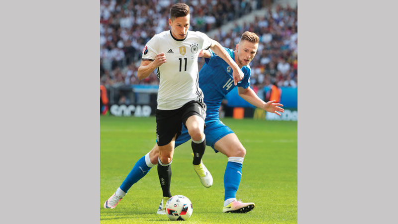 Draxler steals the show 