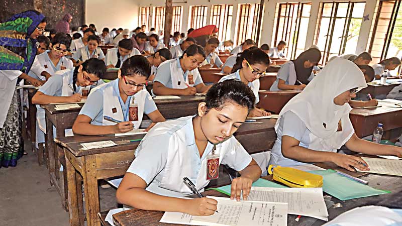 Secondary education system needs major structural changes