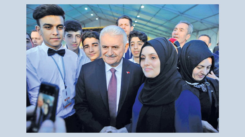 Election strategies for the two blocs for the Istanbul poll rerun