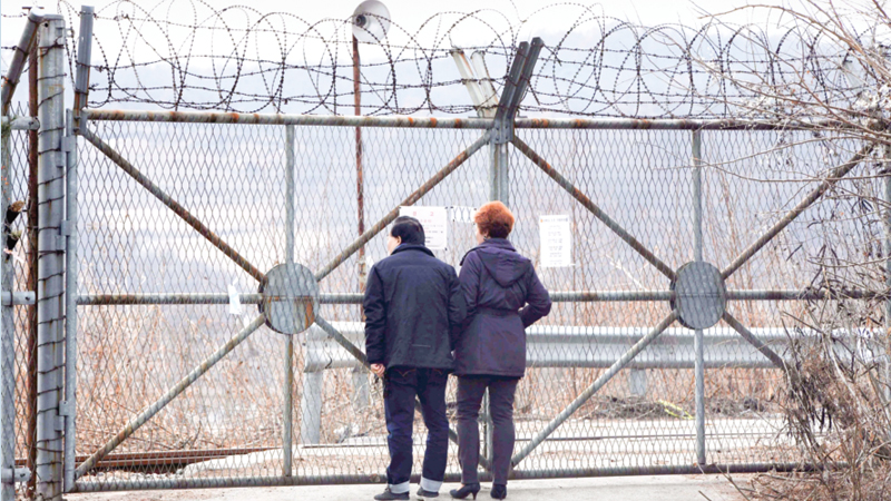 Family reunions on N Korea talks agenda