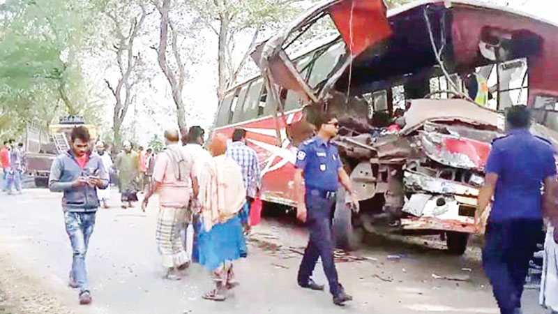 Three killed in Faridpur road accident