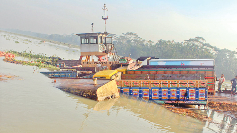 Ferry links of southern region snapped    