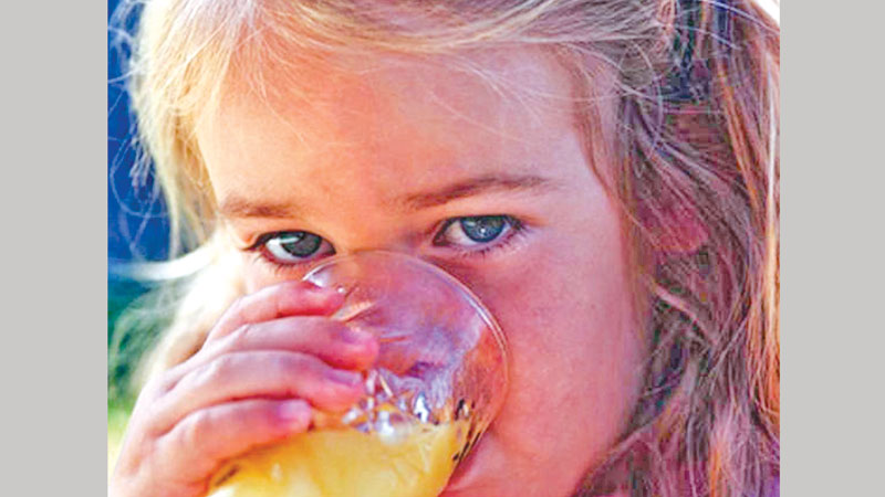 Fruit juice for kids: A 
serving a day OK
