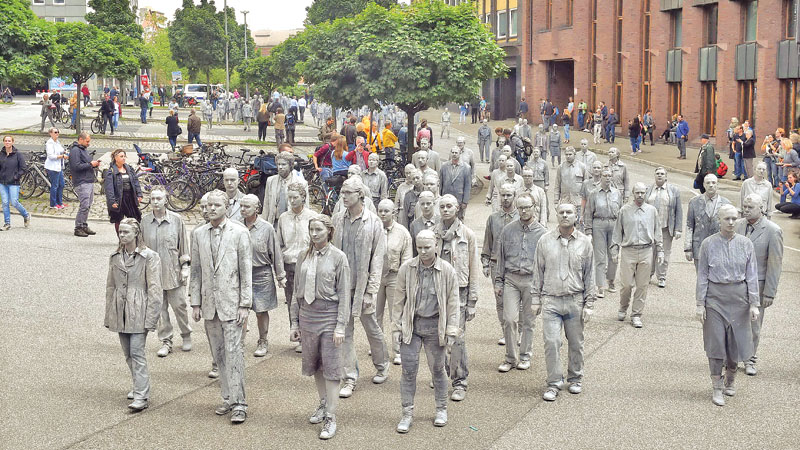 Trump, world leaders head into stormy G20 summit