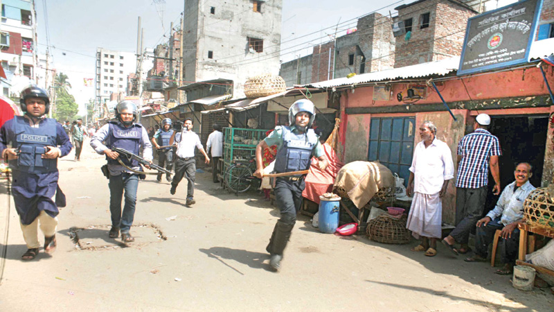 Six injured in Geneva Camp clash