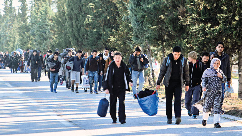 Greece protests border closure to Afghans as thousands stranded