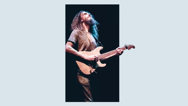 Guthrie Govan to perform in Dhaka Feb 26