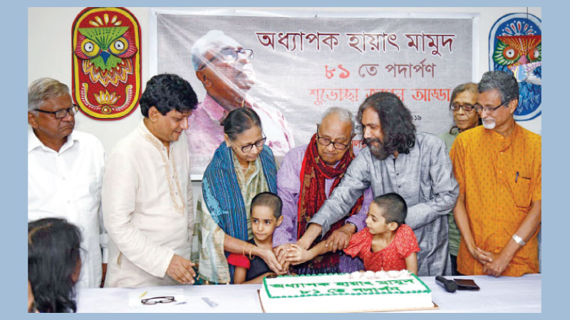 81st birthday of writer Hayat Mamud celebrated
