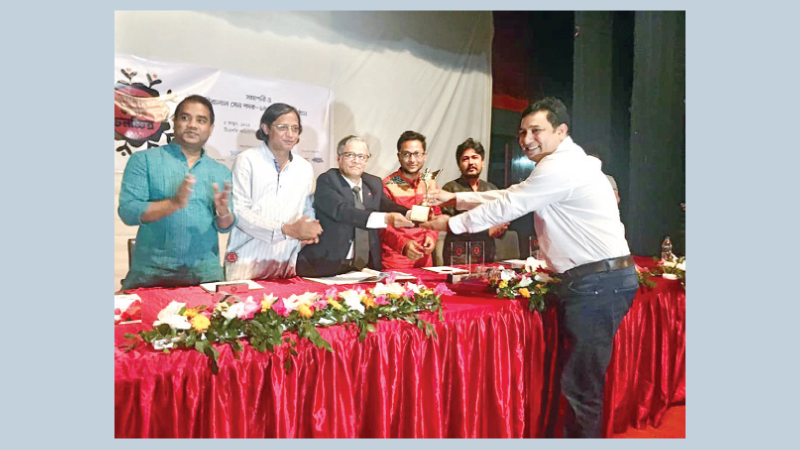 Tauquir Ahmed wins 
‘Hiralal Sen Padak’