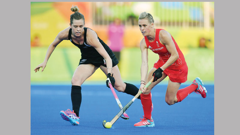 Netherlands stay on course for hockey gold 