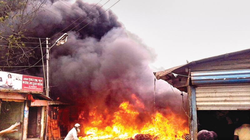 12 houses, 12 shops gutted in Kishoreganj