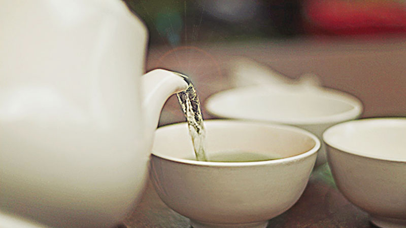 Why Chinese People Only Drink Hot Water