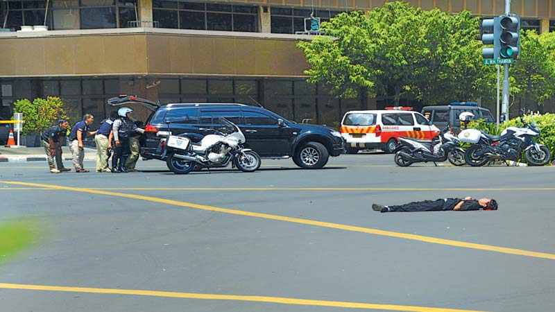 IS suicide attack kills 7 in Jakarta 