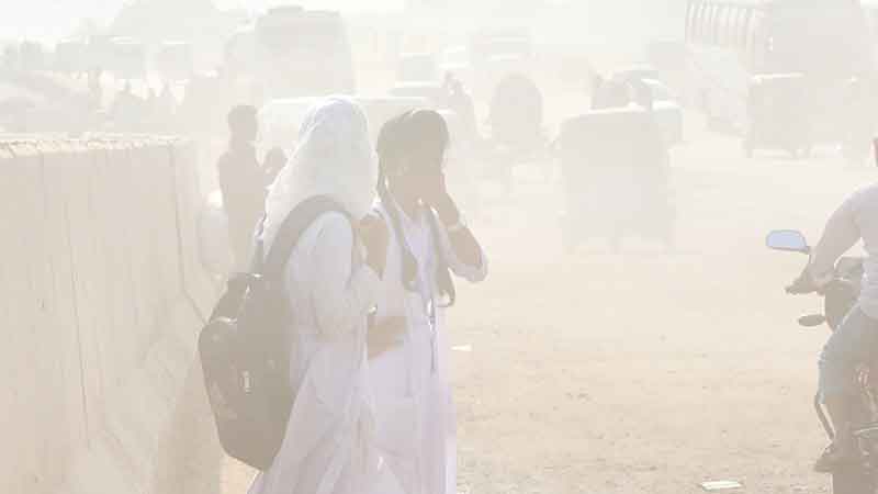 Identify causes of air pollution in capital