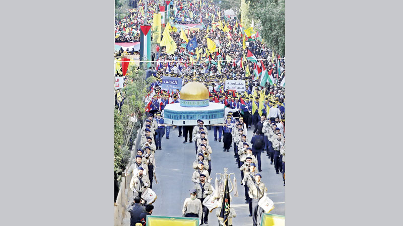 Israel PM faces pressure amid Jerusalem protests