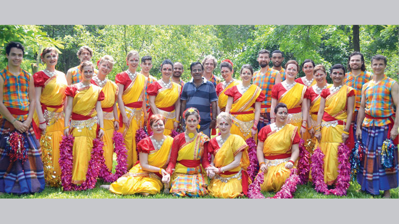 DhakaLive gets sneak peek of ‘Ityadi’s most coveted segment 