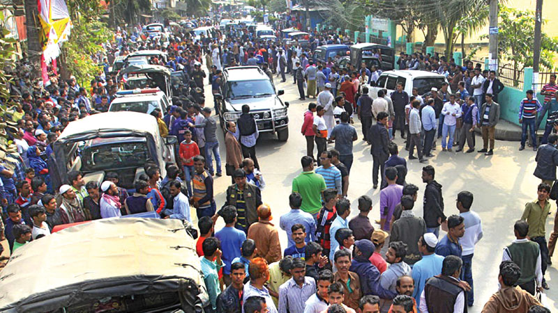 �JMB den� busted in capital