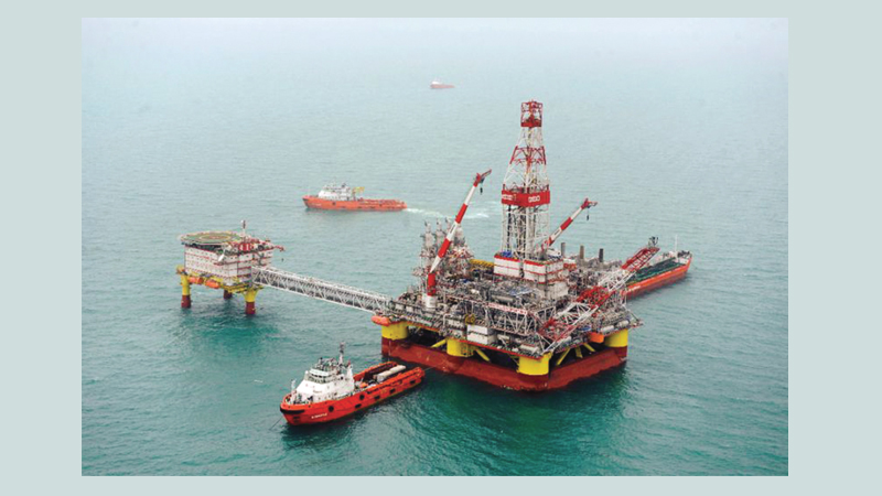 Japan to halt Iran oil imports under US pressure: Reports