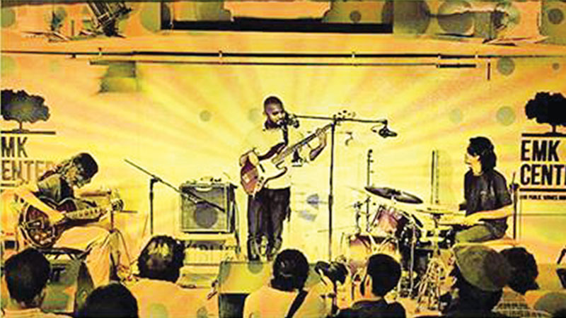 Jazz evening with ‘Imran Ahmed Trio’ at EMK Center 