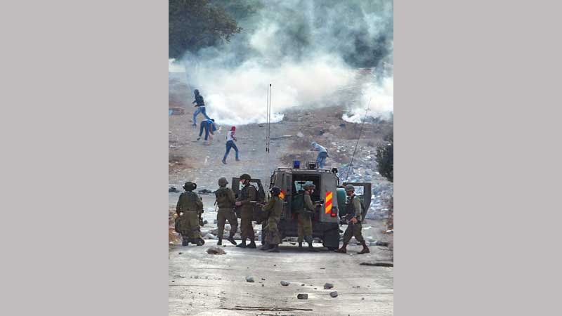 New stabbing hits Jerusalem as Israel reels from violence