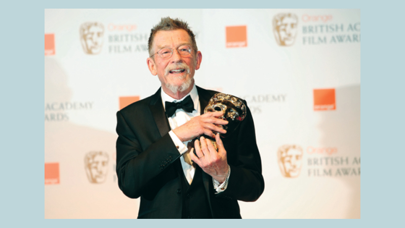 Veteran British actor John 
Hurt dies