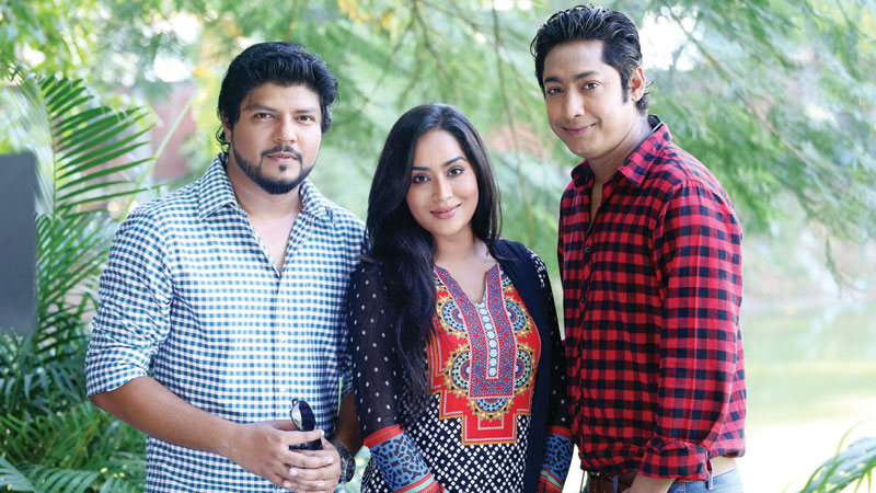 Kalyan, Mamo, Rawnak together in ‘Jokhon Kokhono’