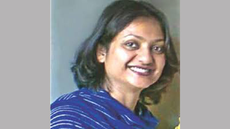 7-member probe body formed 