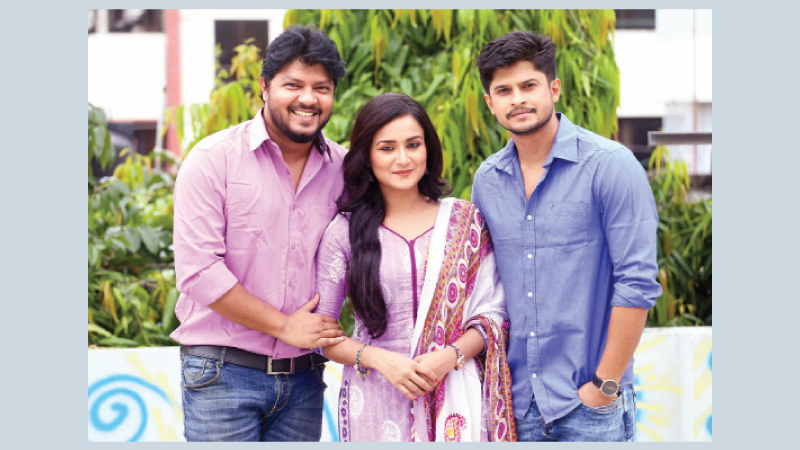 Kalyan, Nadia, Niloy in one frame for first time 