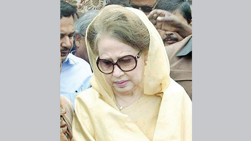 Khaleda spends quality time with relatives in Eid
