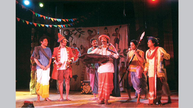 Prachyanat brings ‘Kinu Kaharer Thetar’ at Shilpakala today