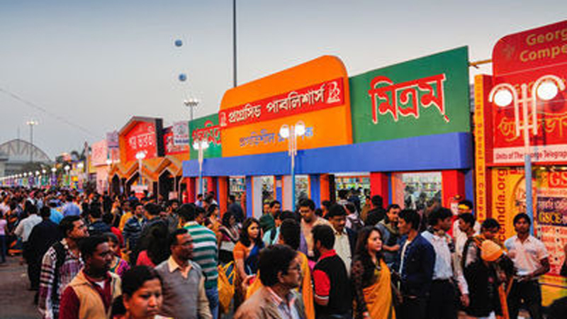 Bangladeshi books steal spotlight at Kolkata fair  