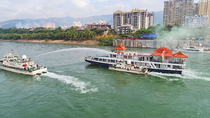 Live-fire exercises held to celebrate five years of Mekong joint patrols