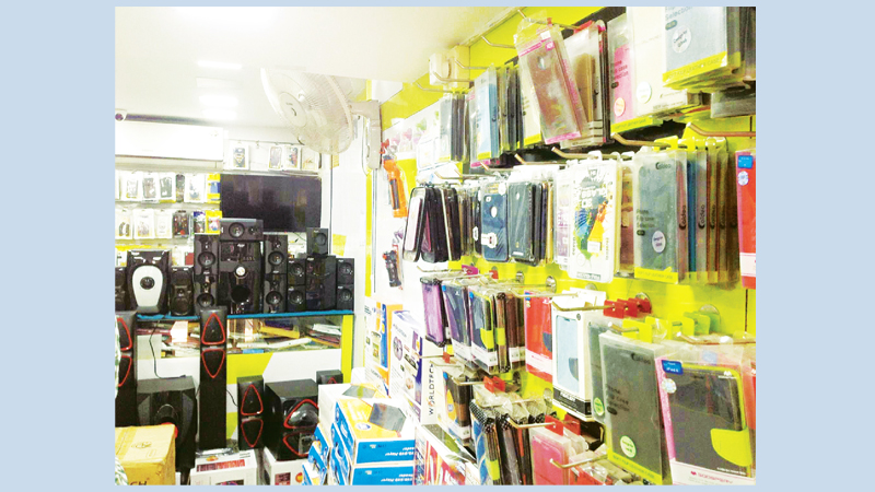 MOBILE ACCESSORIES MARKET BOOMS