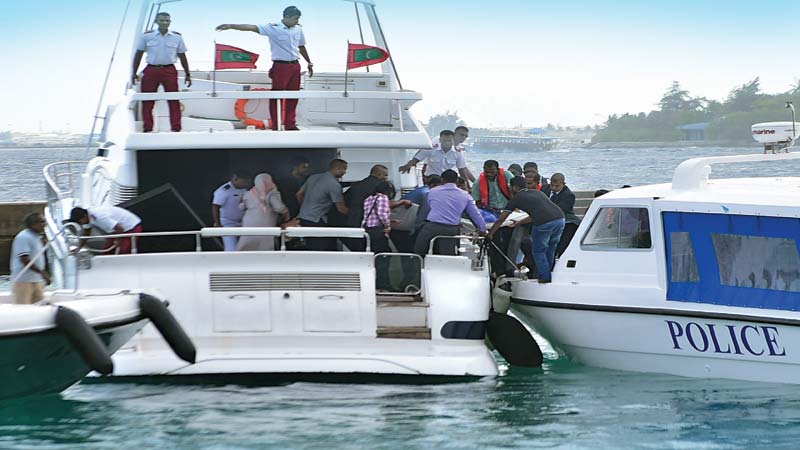 Maldives impeaches VP as pressure to lift emergency mounts