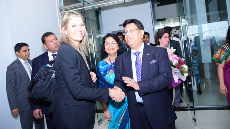 Marshall Island president, Dutch Queen, ex-chief of UN in capital