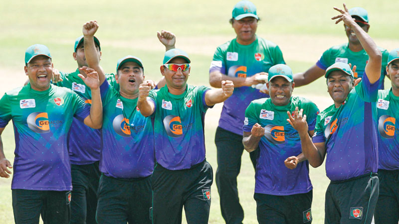 Khulna Masters face All Stars in final