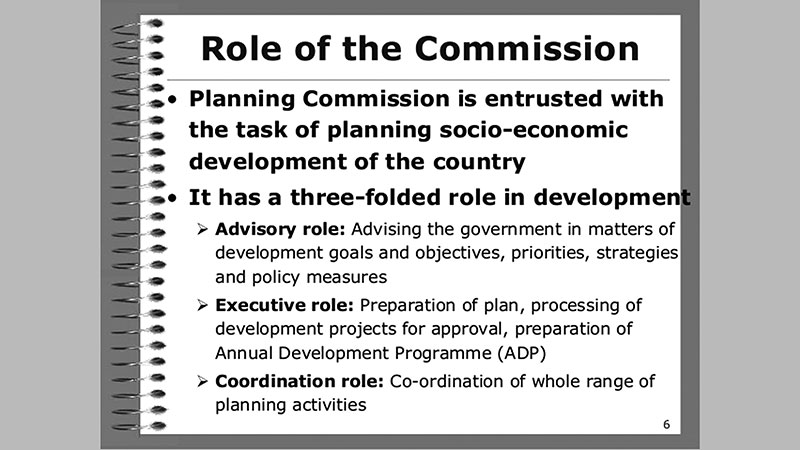 Causes and consequences of merging economic cadre with administration cadre
