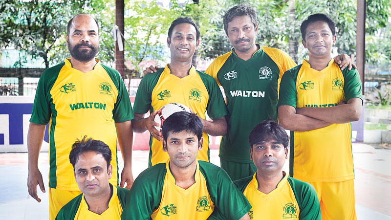 Independent off to winning start in media football