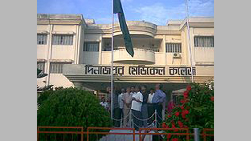 One medical college 
in each district