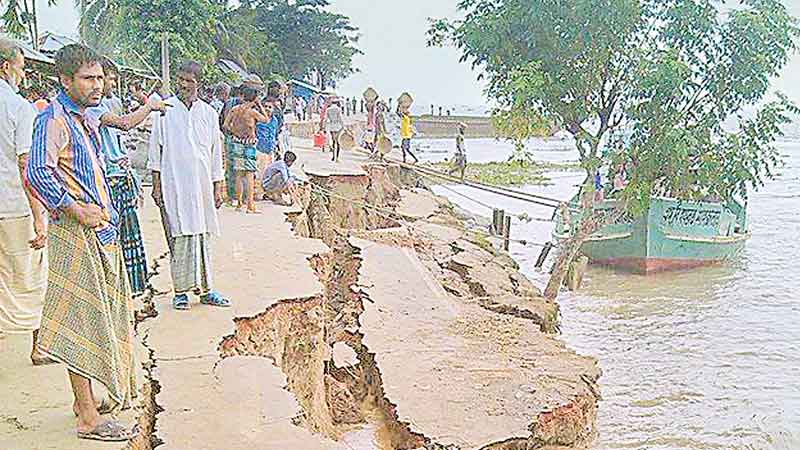 Meghna erosion leaves 200 families homeless