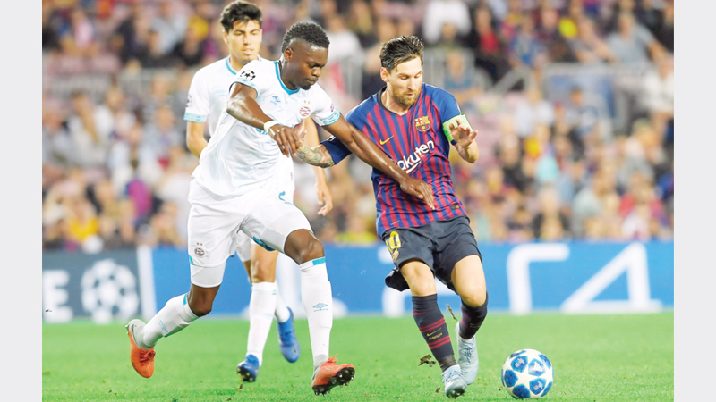 Messi scores hat-trick as Barca rout PSV