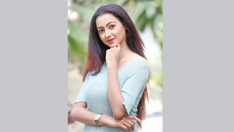 Mitu shoots for four tele-dramas
in Cox’s Bazar