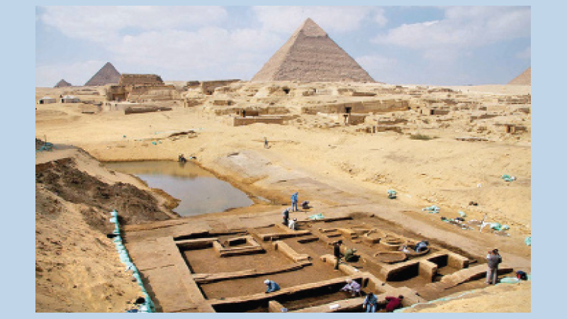 4,500-Year-Old Homes Found Near Pyramids