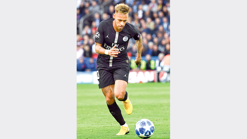 Neymar hits hat-trick as PSG demolish Red Star