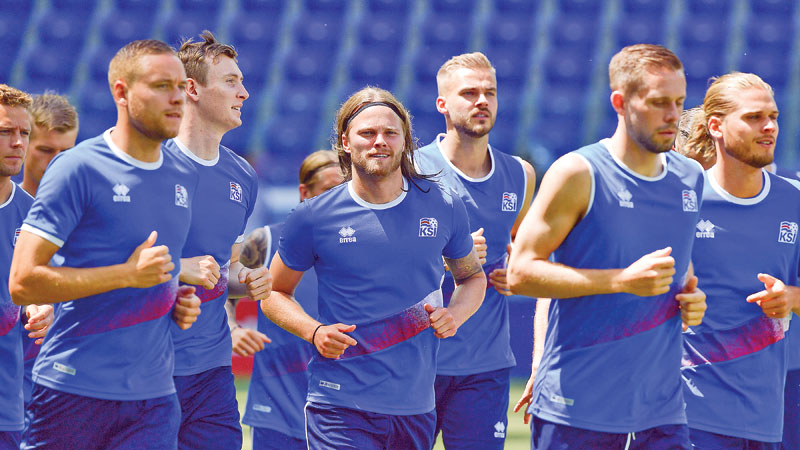 Nigeria face tough Iceland test