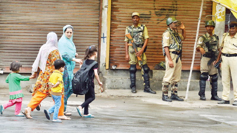 Thousands protest in Pakistan Kashmir after unrest