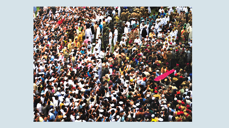 Pakistan bids farewell to national hero