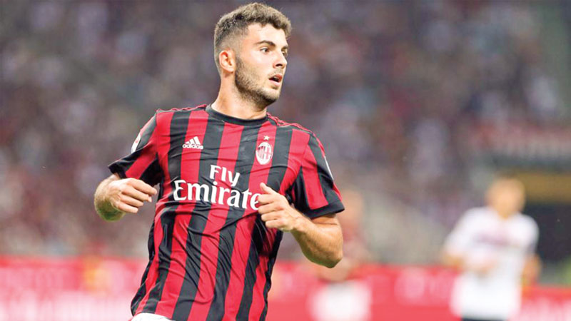 Milan’s Cutrone dumps Inter out of Italian Cup