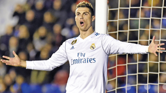 Pazzini late show sees Real held at Levante