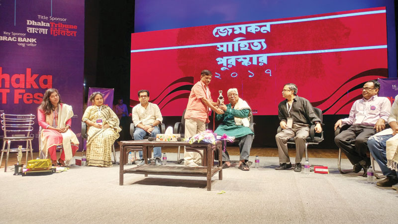 Prize itself will hunt down the author for his works: Poet Rafiq